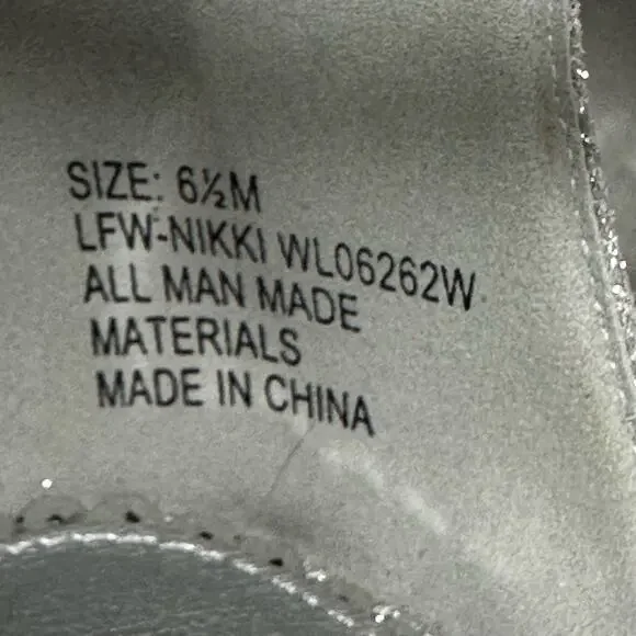 London Fog Nikki Silver Glitter Ankle Strap Block Heels 6.5M Bling Pumps Wedding - Picture 8 of 9